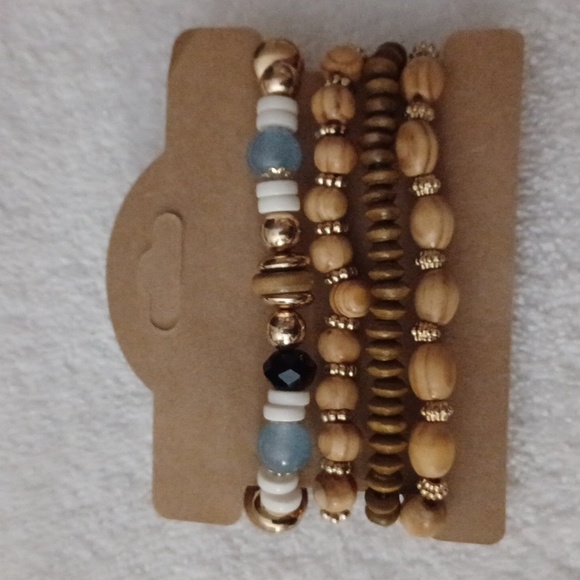 BEADED BRACELETS - Picture 3 of 5